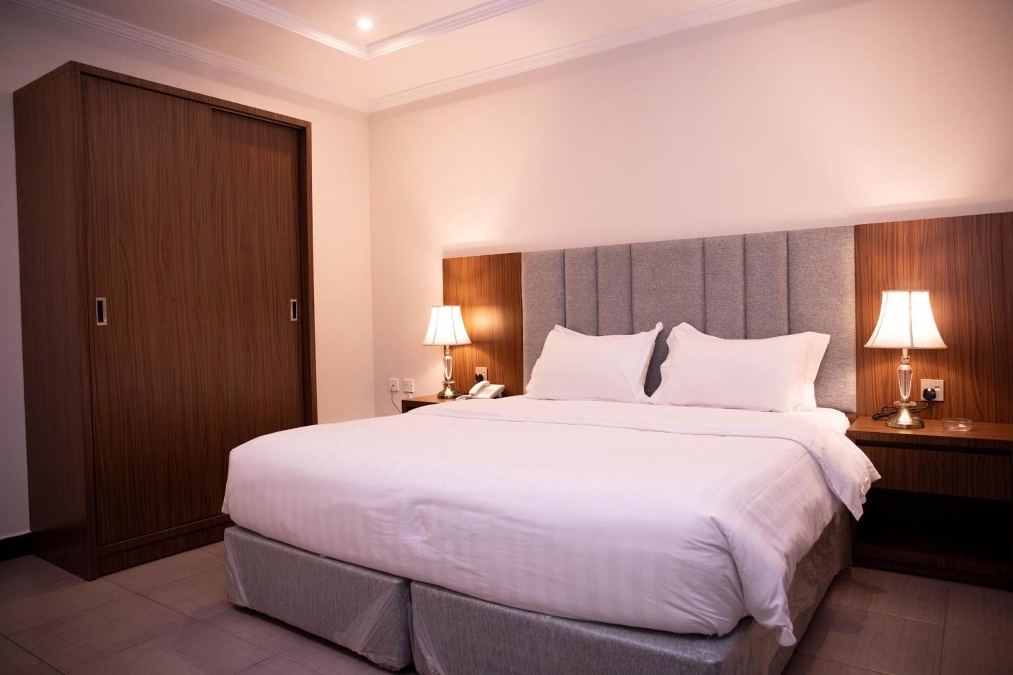 Golden Suites Al Al Jubail Eksteriør bilde